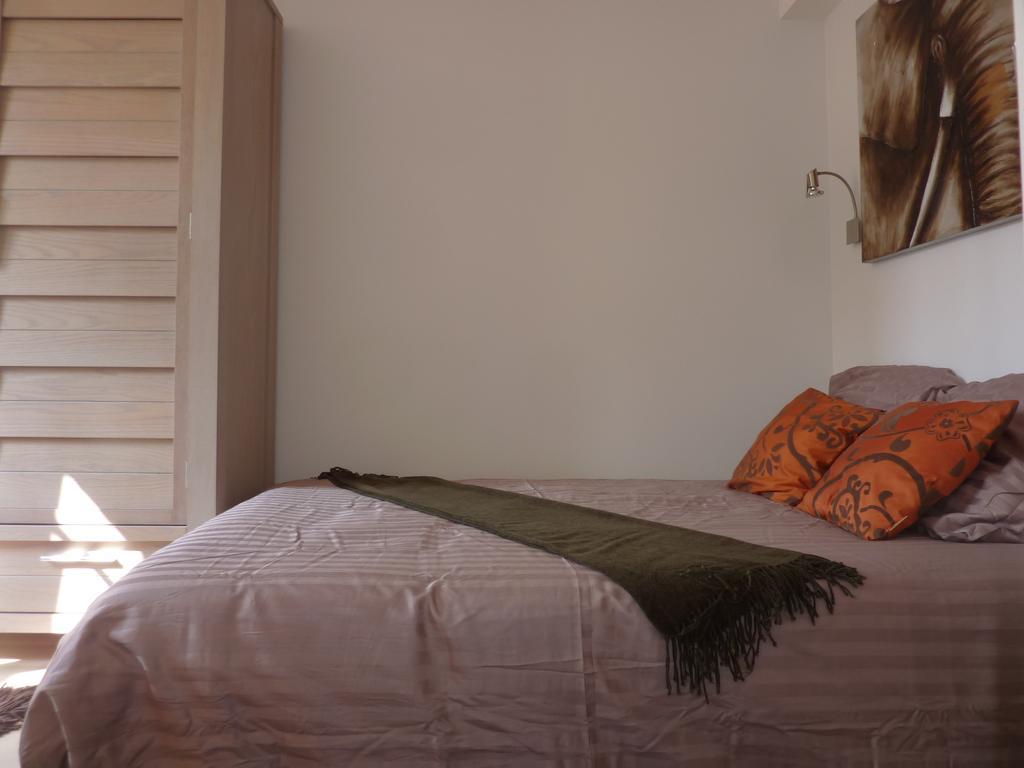 One Bedroom Apartment Palais Des Festivals Cannes Rum bild